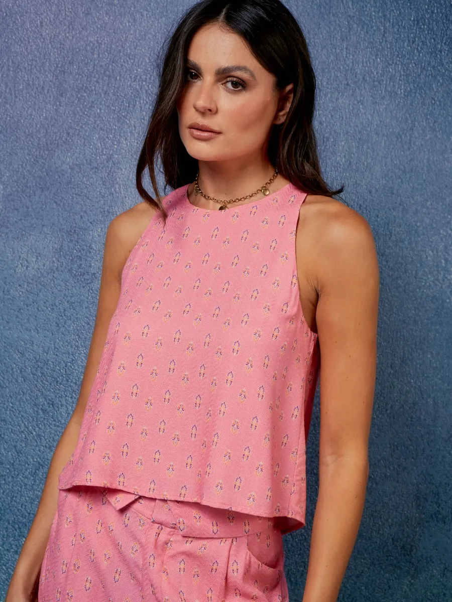 Blusa de grife em promoção