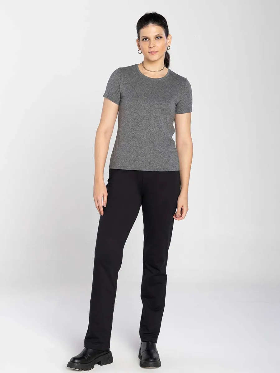 Basicamente, Tech T-Shirt Anti Odor Feminina - BASICAMENTE