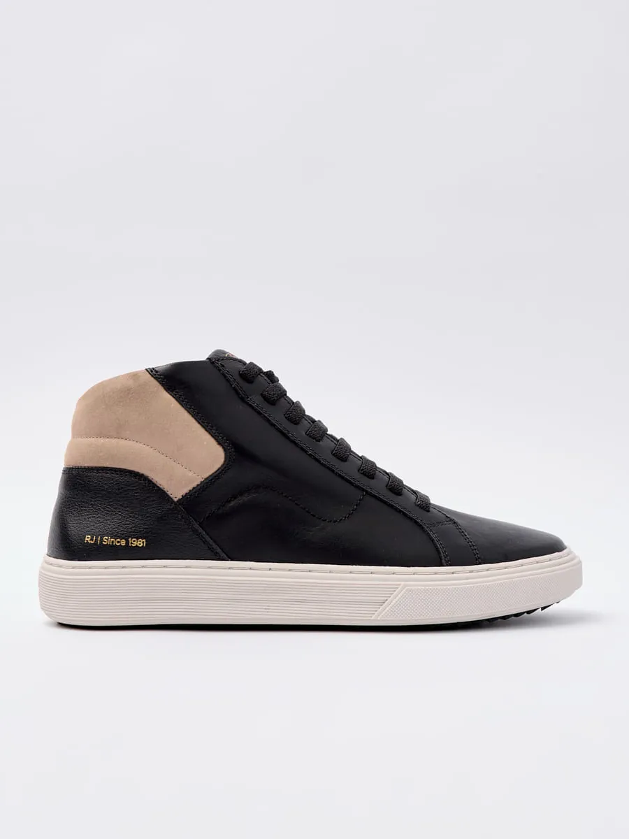 Mr. Cat, BOTA CASUAL RIVER GAMMA PRETO