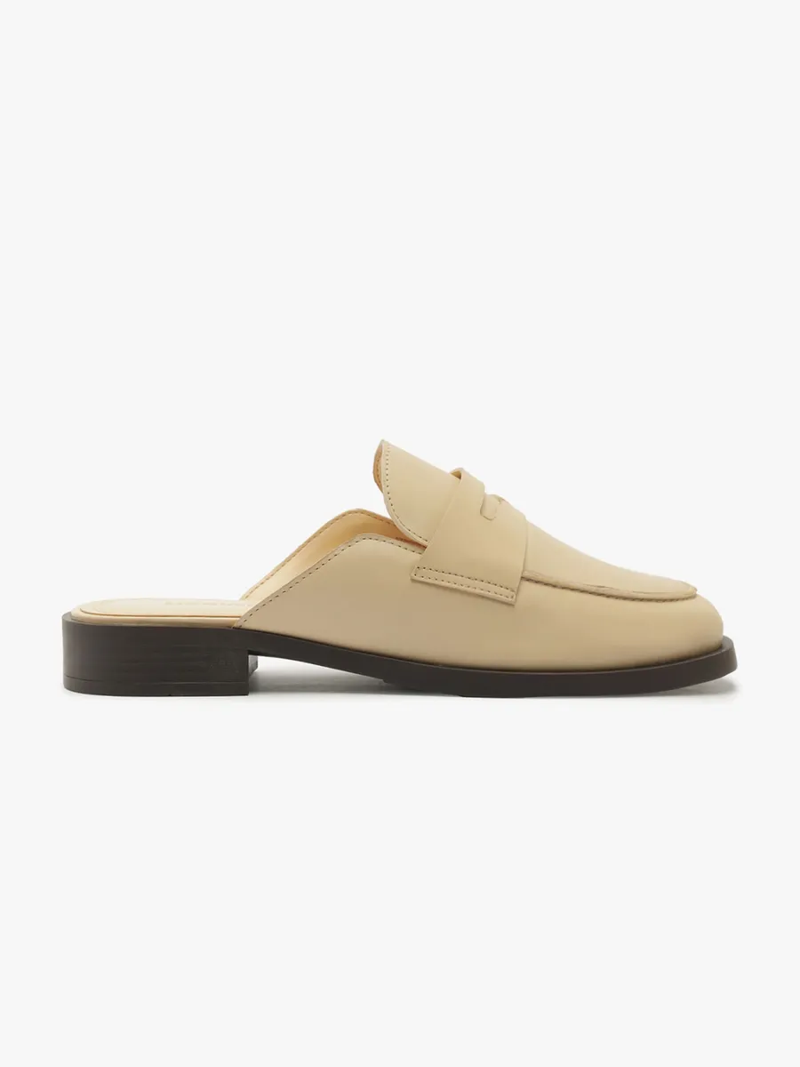 Hering Shoes, Mocassim Feminino Em Couro - Bege
