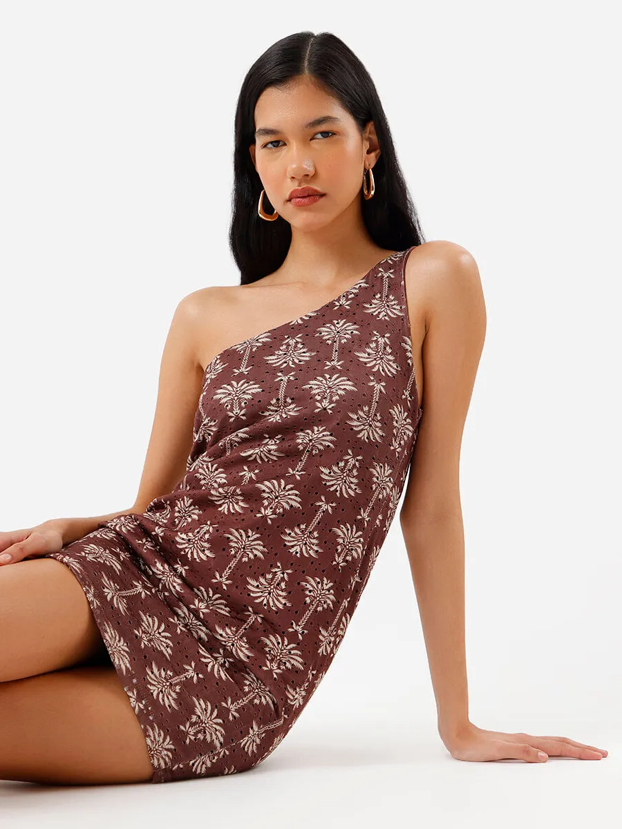 C&A, vestido curto feminino ombro único folhagens marrom