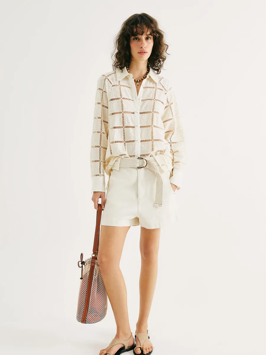 Hering Adulto, Shorts Feminino Em Sarja Cintura Média - Off white