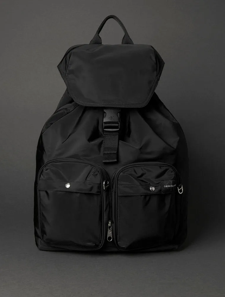 Calvin Klein Jeans, Mochila Masculina Utilitária 2 em 1 Calvin Klein Jeans - Preto