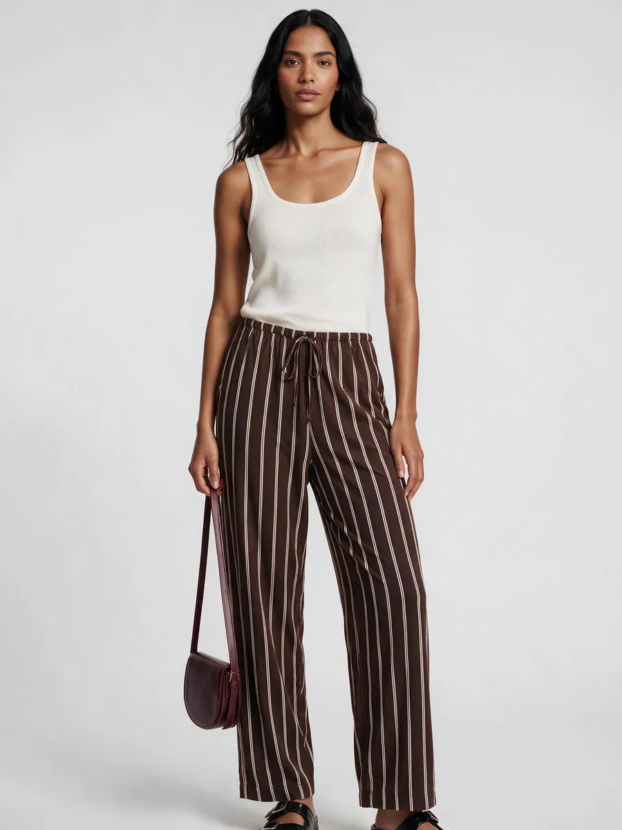 Hering Adulto, Calça Feminina Listrada Em Viscose Com Amarração - Marrom